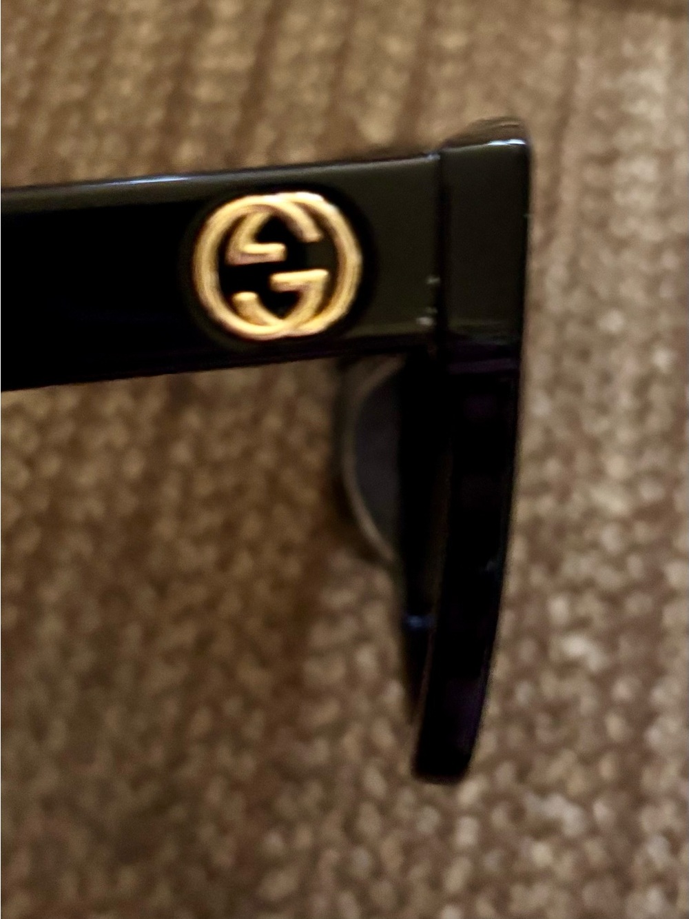Gucci Black Round Sunglasses with Dark Lenses - Picture 4 of 7